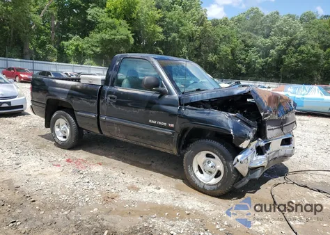 1998 Dodge Ram 1500 z USA, uszkodzony, nr VIN 1B7HC16Y6WS769225